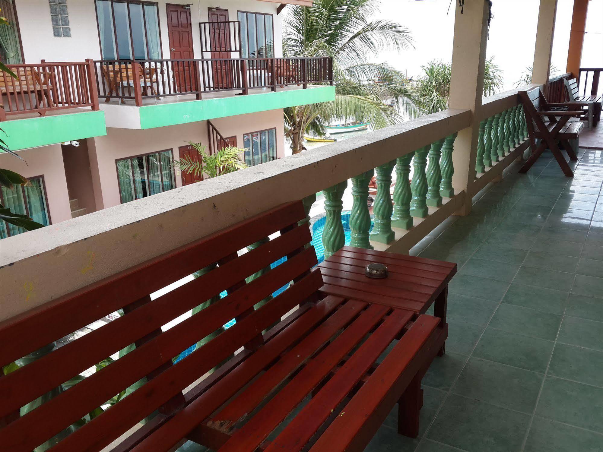 Mr. Black Resort Haad Rin Ngoại thất bức ảnh